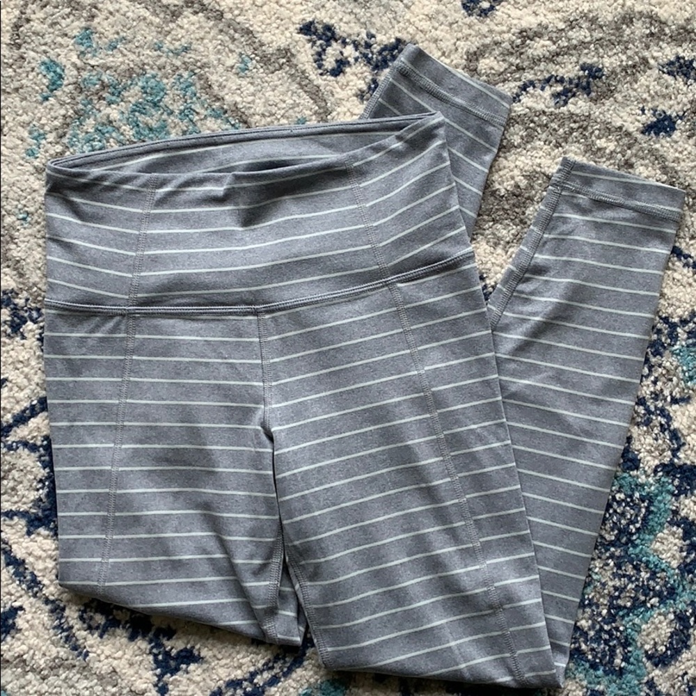 Athleta Striped Salutation 7/8 Legging